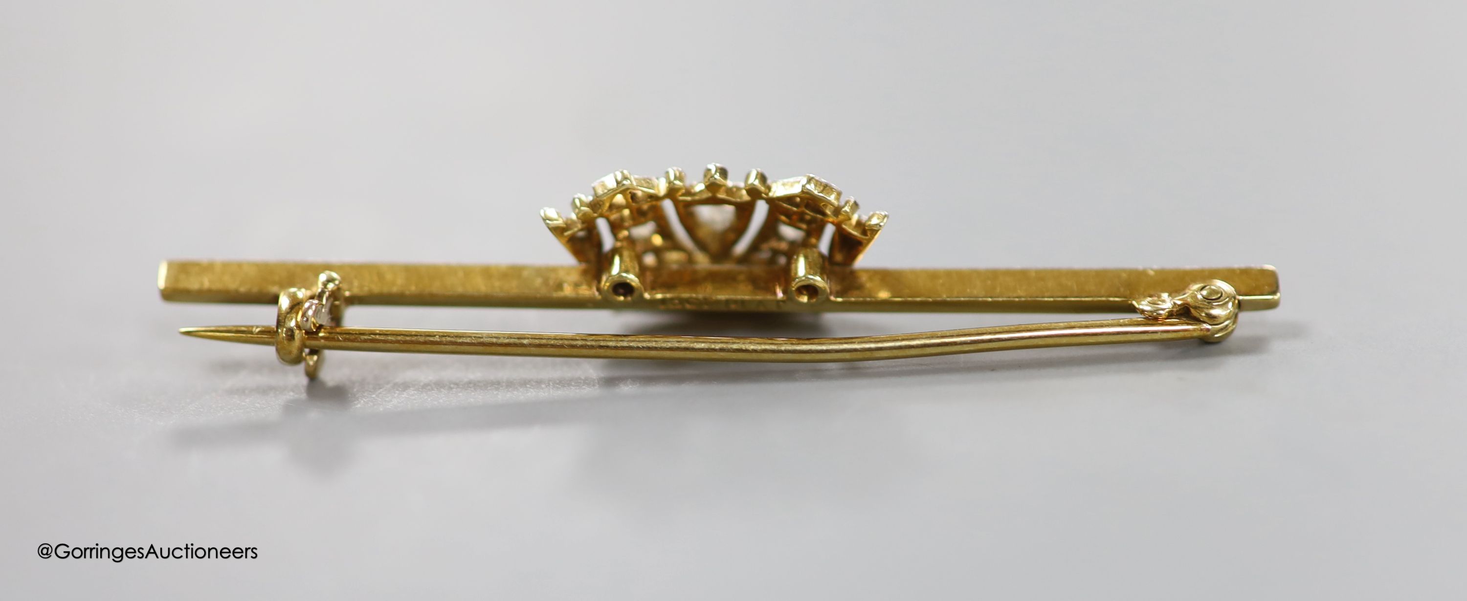 A 15ct yellow and white gold and diamond Royal Naval sweetheart brooch, 49mm, gross 3.5 grams.